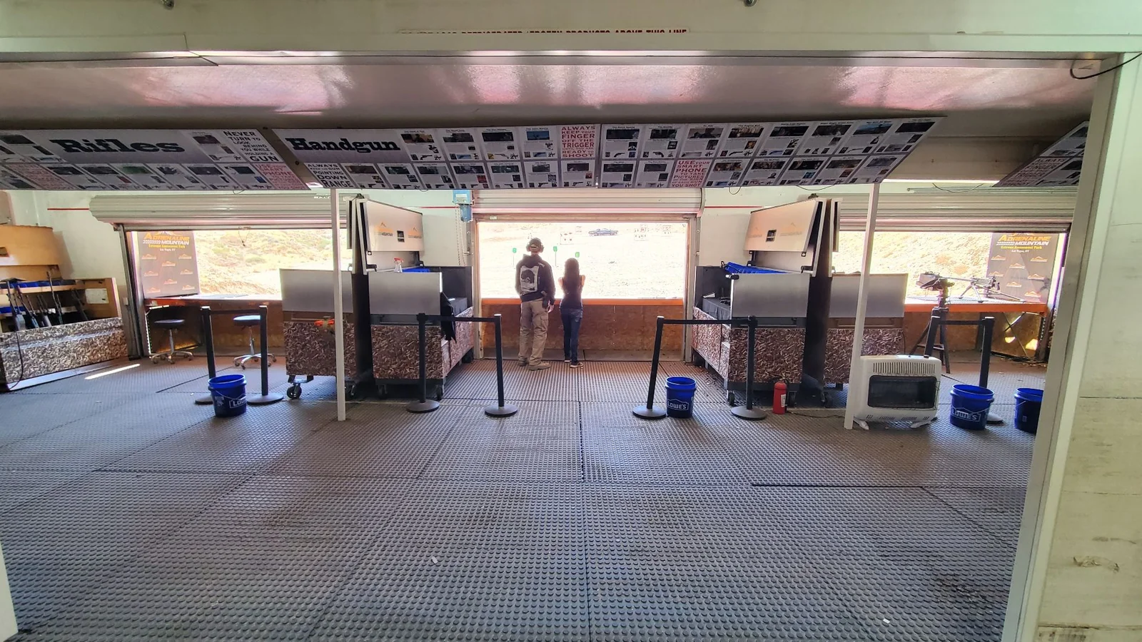 Indoor vs Outdoor Shooting Range Las Vegas: Which to Pick?